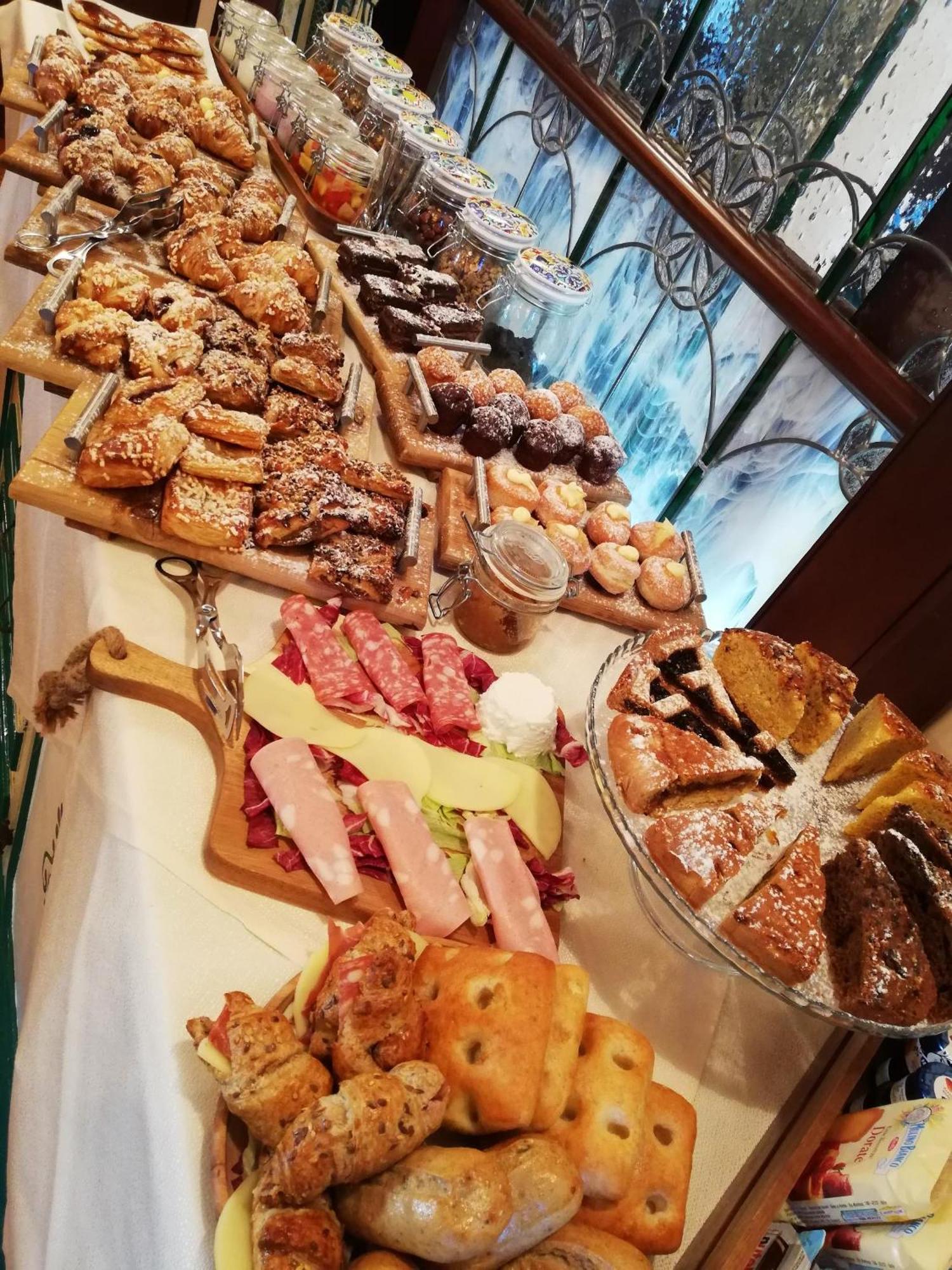 Hotel Petite Fleur Roccaraso Extérieur photo